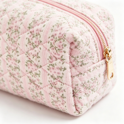 🌸 Beauty Organizer | Quilted Floral Fabric | Charming Travel Cosmetic Bag